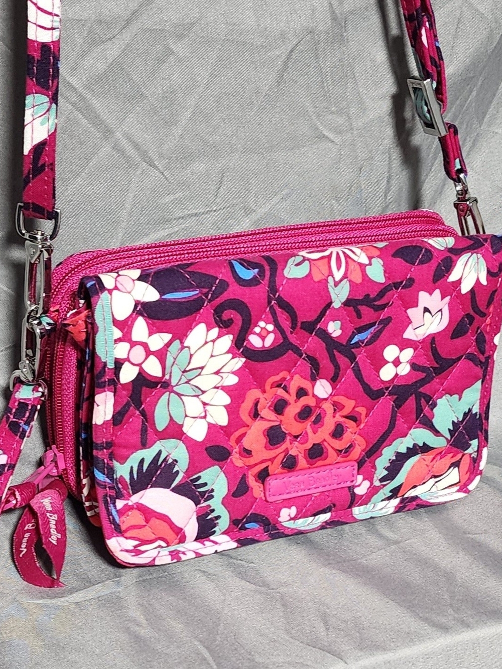 NWOT Vera Bradley Pink Floral Bloom Berry Quilted Crossbody Bag Purse Wallet